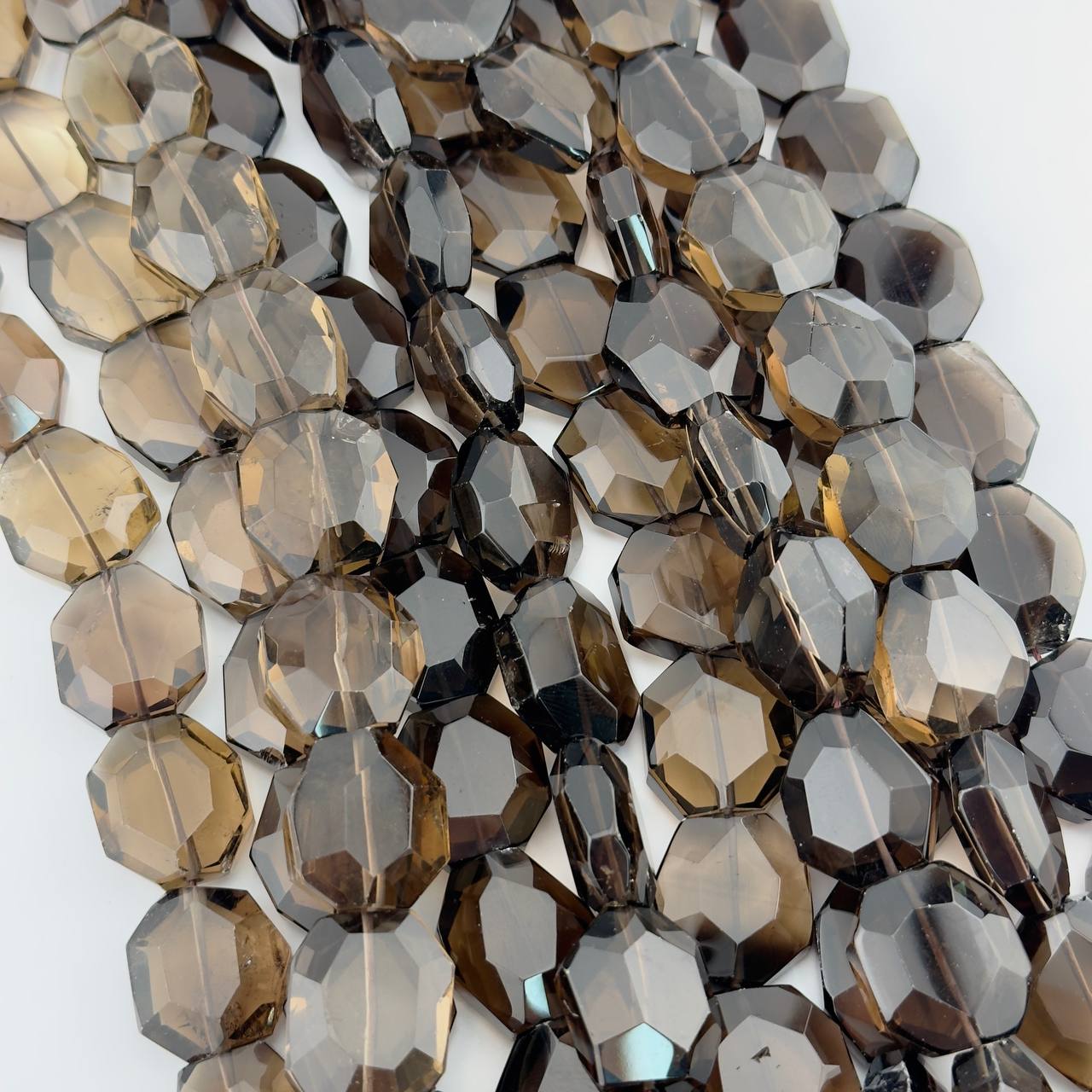 Раухтопаз (дымчатый кварц) размер 21*23мм цвет коричневый